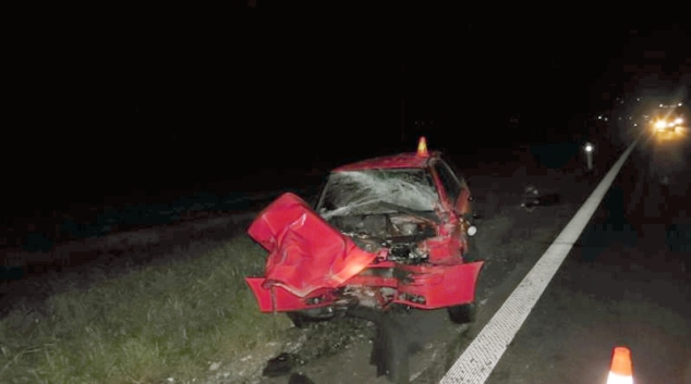 Řidič osobního vozidla utrpěl těžké zranění
