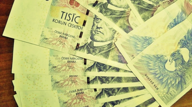 Podvodník přes facebook okradl dva mladé lidi ze Šumperska