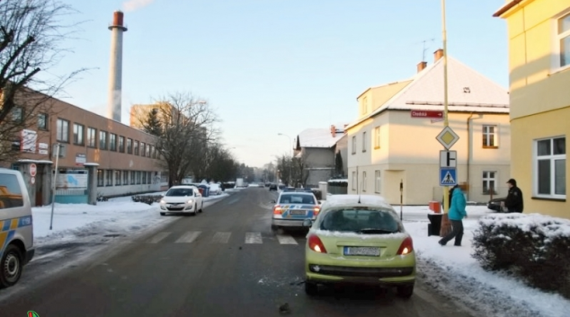 Řidička v Šumperku narazila do policejního vozidla