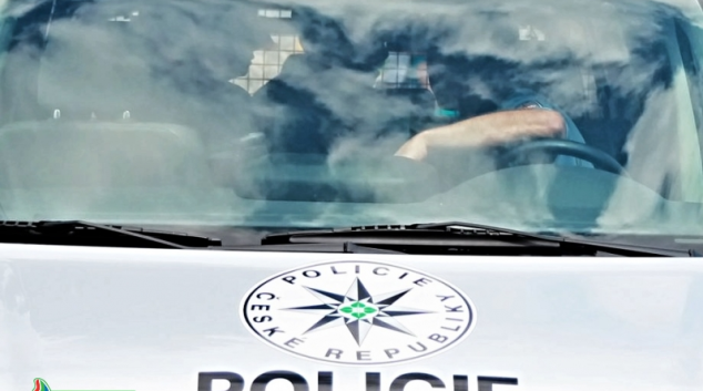 Policisté v Mikulovicích zachránili opilého sebevraha