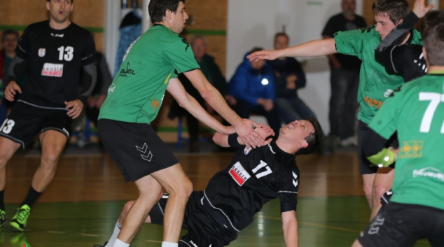 HÁZENÁ: TJ Šumperk vs Lesana Zubří B 24:24