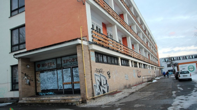 Šumperský hotel Sport se stále nedaří pronajmout