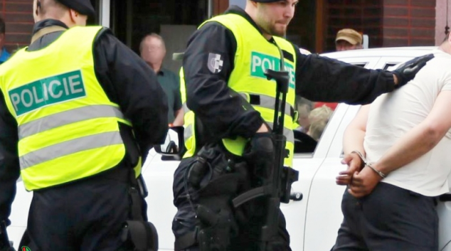 Na opilého řidiče zavolali všímaví občané policejní hlídku