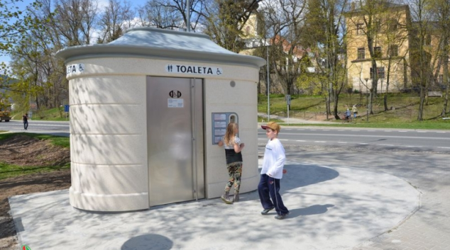 Praktická novinka v šumperských Smetanových sadech