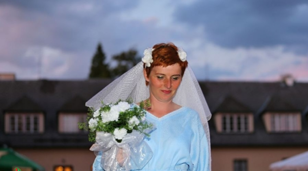 Svatební róby oslnily šumperské muzeum