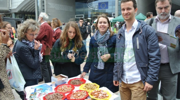 Studentům UP Olomouc to vyšlo! V době stáže ochutnali v Bruselu „osmadvacítku“ na talíři