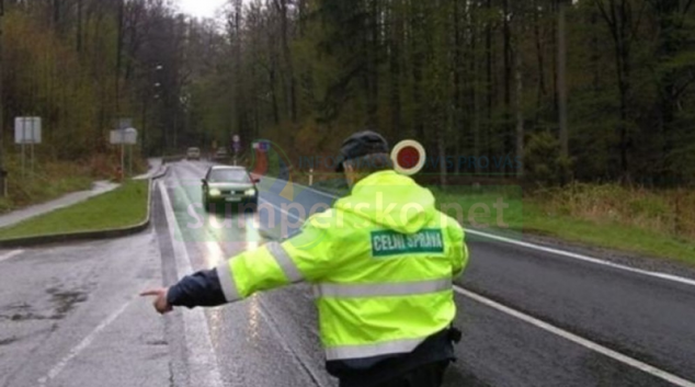 Slovák převážel 22 gramů konopí