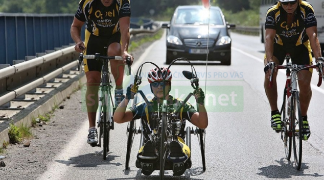 Odvážní cyklisté pojedou náročnou horskou časovku na Dlouhé stráně