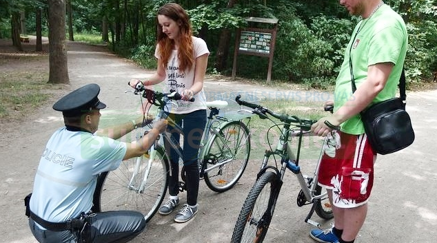 Policie radí cyklistům: „Než vyjedete na kole, je dobré si připomenout!“