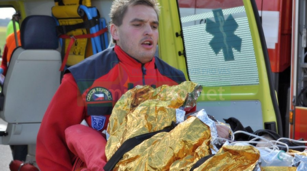 Vypalování vos skončilo pro muže pracovním úrazem