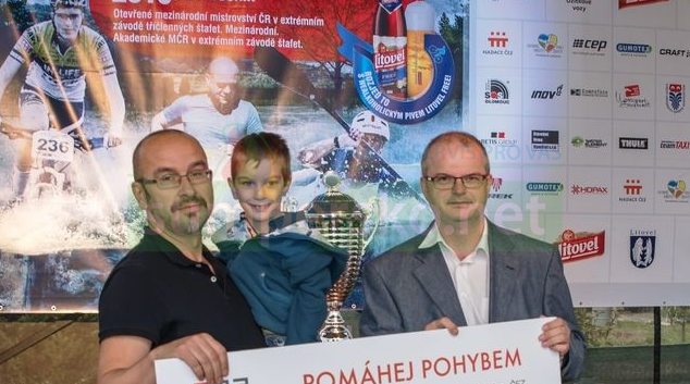 Závodníci Bobr Cupu pomohli nemocnému chlapci z Olomoucka