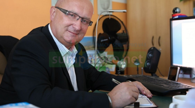 Ředitel hokejového klubu Salith Šumperk, Vladimír Velčovský, oznámil jméno nového trenéra