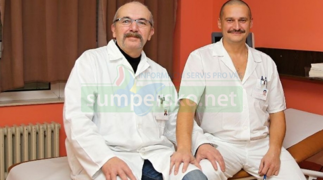 Lékaři Dušan Fügner a Martin Kaňa opět odstartovali šumperský Movember