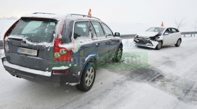 Statisícové škody zůstaly po víkendových nehodách na Jesenicku