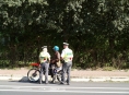 FOTO: Policisté v Šumperku kontrolovali motorkáře
