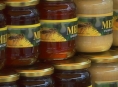Zloděj ukradl v Mohelnici padesát kilo medu