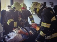 „Evakuace 2018“ Hasiči cvičně likvidovali požár v nemocnici a evakuovali pacienty