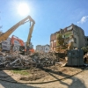 demolice staré budovy II. interní kliniky     zdroj foto: FNOL