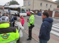 V České Vsi si malí chodci zopakovali, jak správně přecházet přes silnici