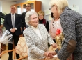 „Věřím na léčbu pohybem,“ říká stoletá Jarmila Drábková