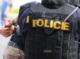 Policisté v Šumperku během hodiny dopadli pachatele loupeže