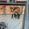 hasiči evakuovali návštěvníky olomouckého obchodního centra     zdroj foto: HZS OLK