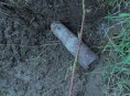 Dělostřelecký granát místo pokladu objevil nálezce kovů na Šumpersku