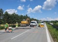 Poškozený úsek dálnice D35 by mohl být v provozu ve čtvrtek