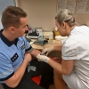 Policisté společně darovali krev na šumperské transfúzní službě   zdroj foto: PČR