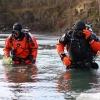 Potápěči trénují ponory pod led     zdroj foto: HZS OLK