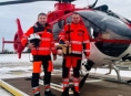 VIDEO. Letecká záchranná služba vozí na palubě vrtulníku plnou krev z FN Olomouc