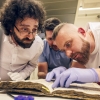vědci pomocí moderních analytických metod prozkoumají tajemné skvrny   zdroj foto: upol. O. Blahoušek