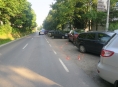 Řidička v Šumperku narazila do zaparkovaných vozidel