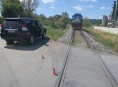 Střet auta s lokomotivou na vlečce Vápenky Vitošov
