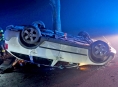 Auto na Šumpersku skončilo na střeše