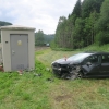 Řidič havaroval u přejezdu na Hanušovicku