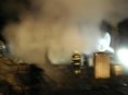 Požár zničil dřevěnou chatu u Křemačovského rybníka