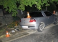 V Žulové nechal řidič nabourané vozidlo stát a odešel