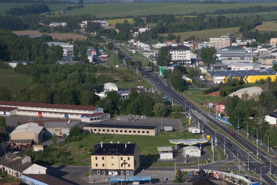 Průmyslová zóna při vjezdu do Šumperku oslovila investory foto: archiv šumpersko.net - M. Jeřábek