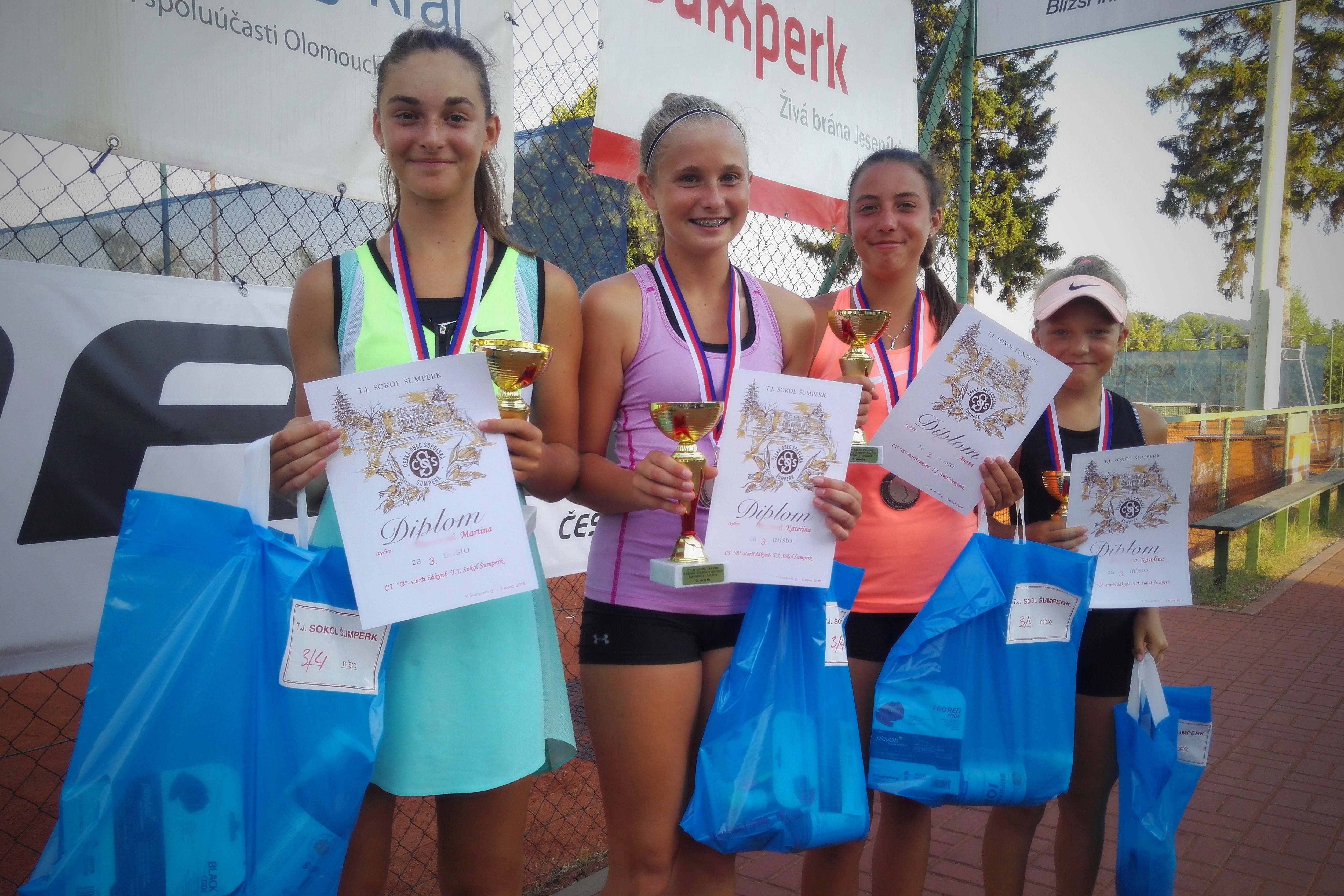 Šumperk - tenisový turnaj starších žákyň foto: F. Porteš