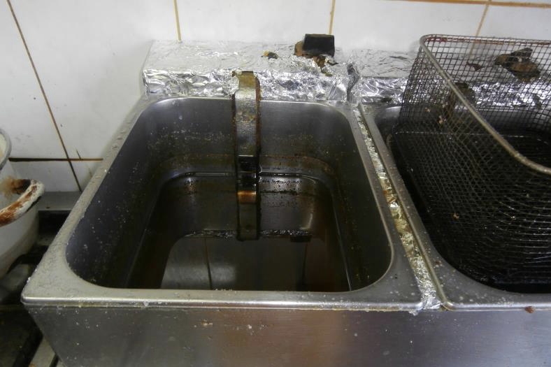 Čtvrtina restaurací neprošla při kontrole fritovacích olejů zdroj foto: SZPI