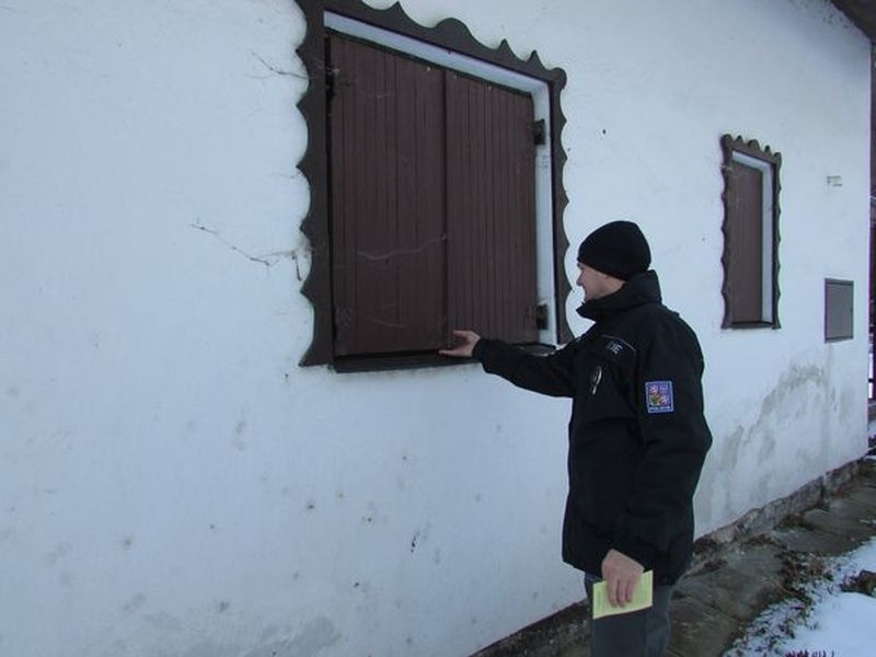 Policie na Jesenicku kontroluje zabezpečení chat zdroj foto: PČR