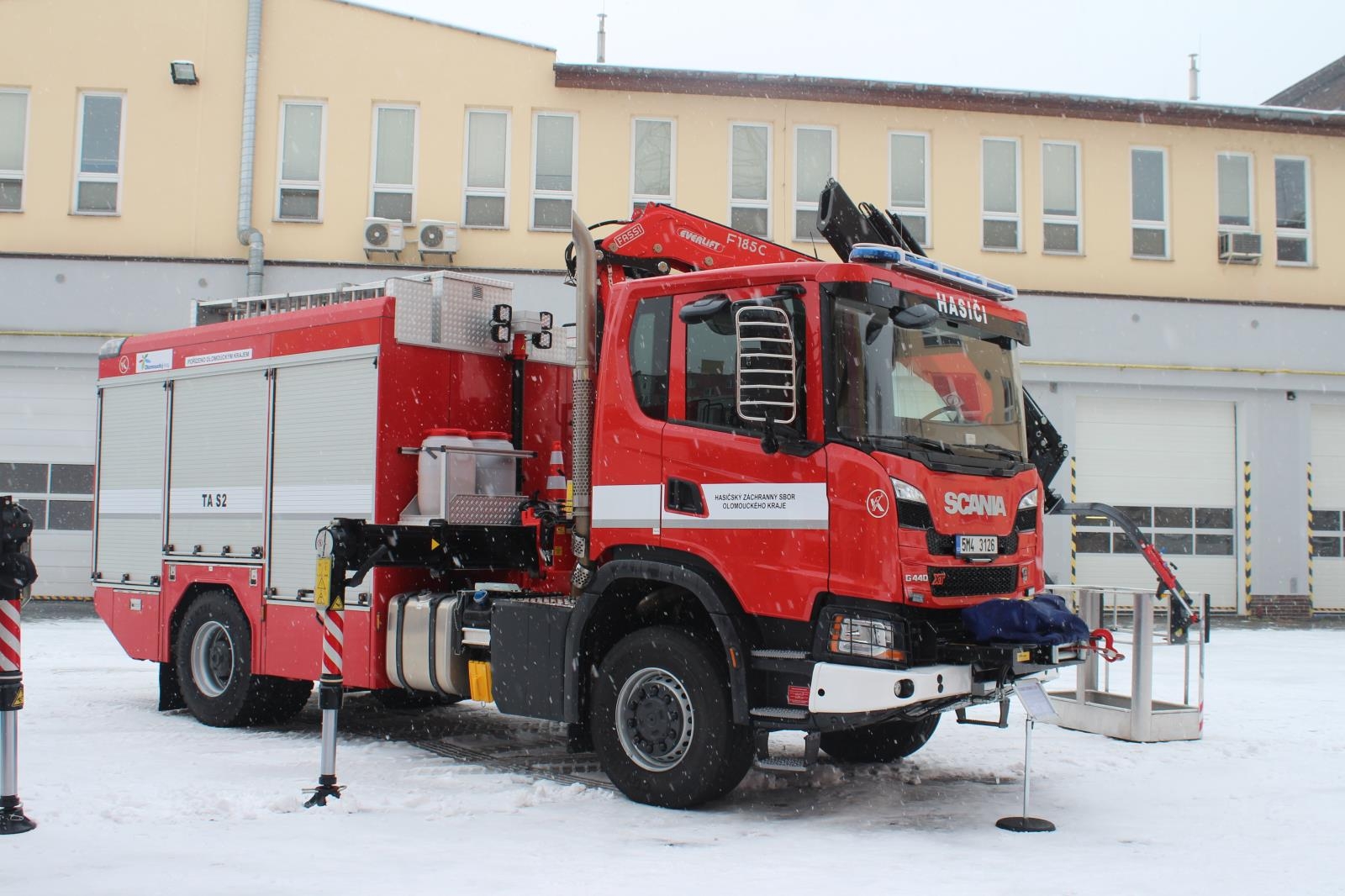 Profesionální hasiči v kraji získali novou techniku zdroj foto: HZS OLK
