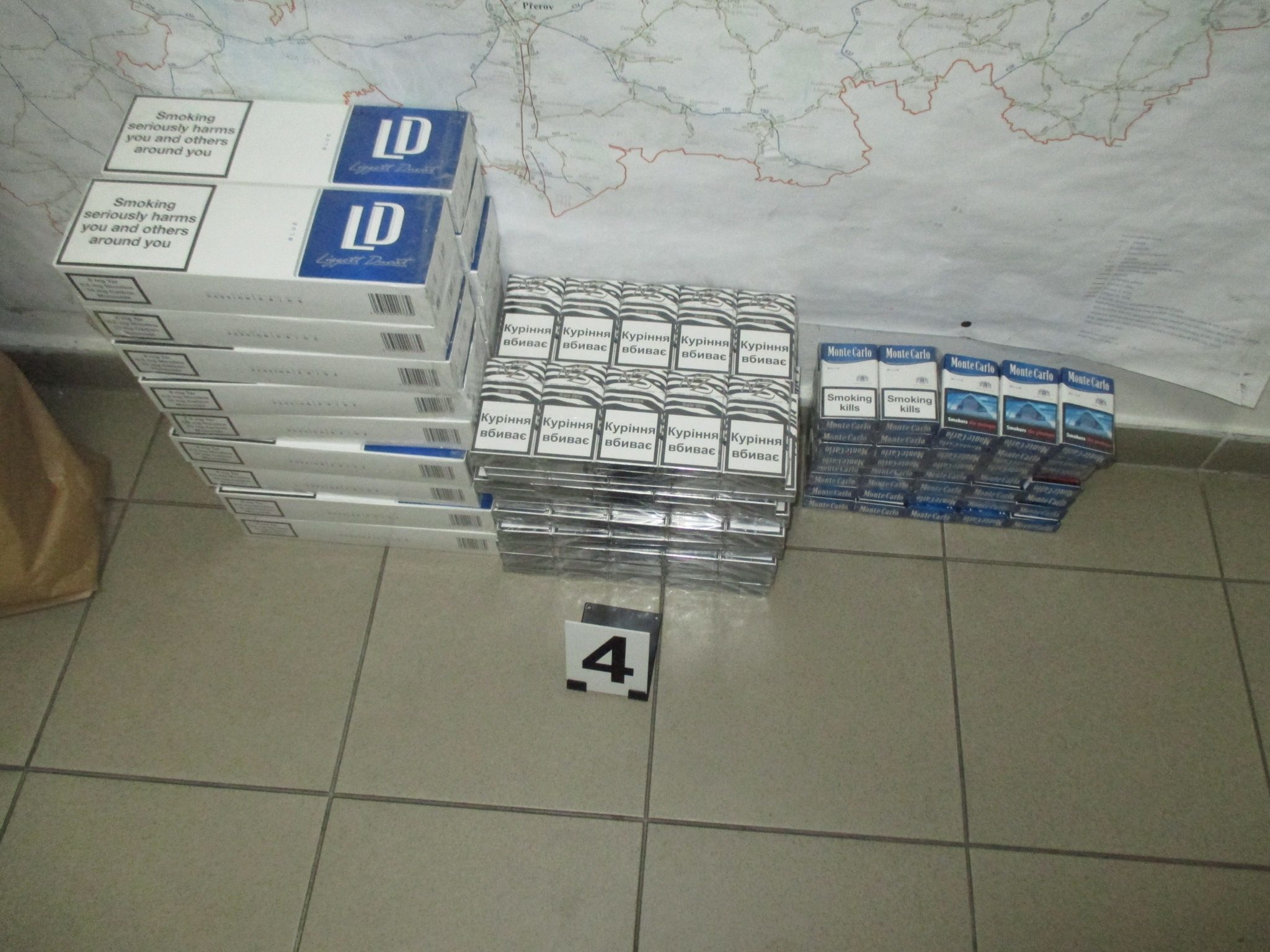 Olomoučtí celníci zajistili nelegálně přepravované cigarety zdroj foto: Celní úřad pro Olk.