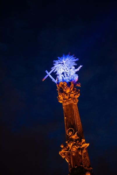 Olomoucké památky svítily modře zdroj foto: FNOL
