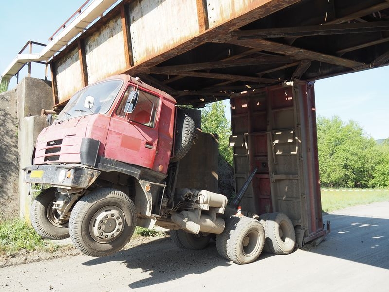 Šumpersko - havárie nákladního vozidla zdroj foto: PČR
