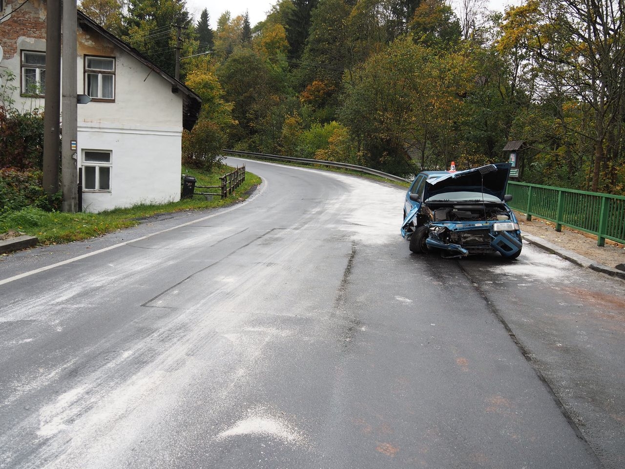 havárie vozidla v Branné zdroj foto: PČR
