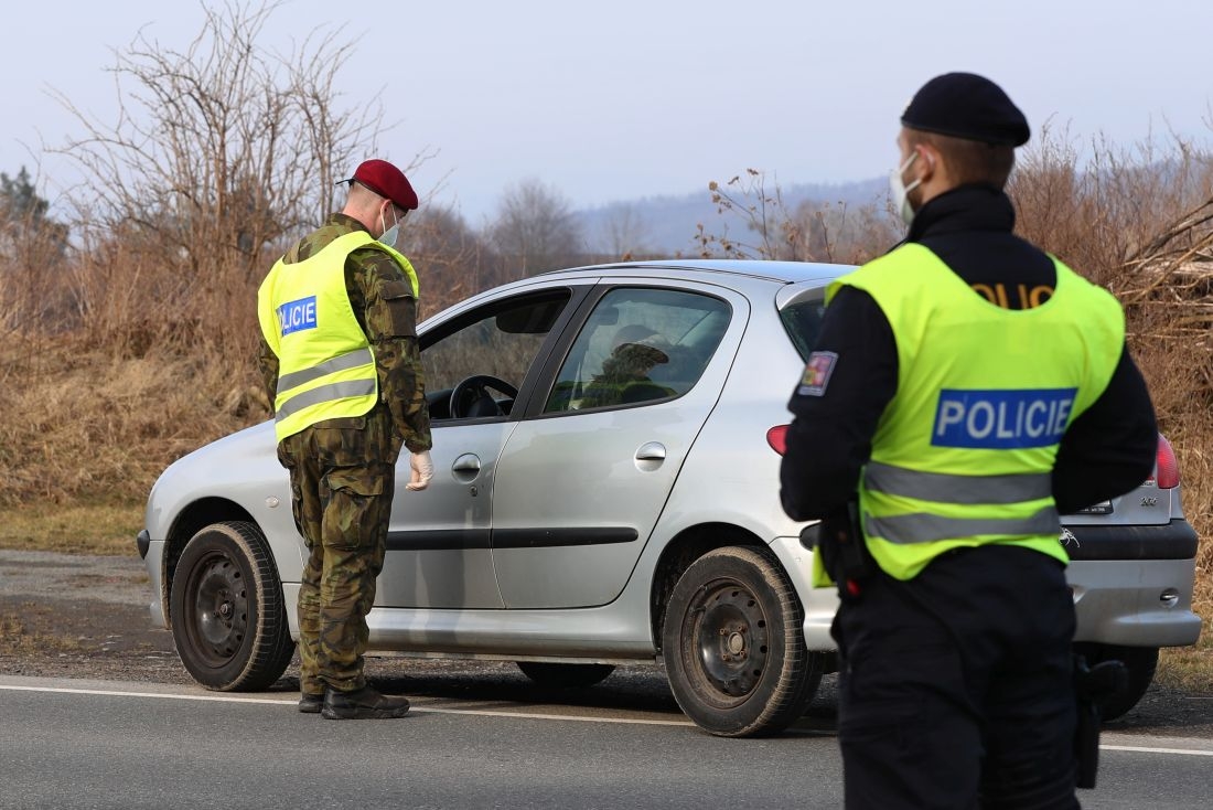 kontrola policie - první týden opatření zdroj foto: sumpersko.net - M. Jeřábek