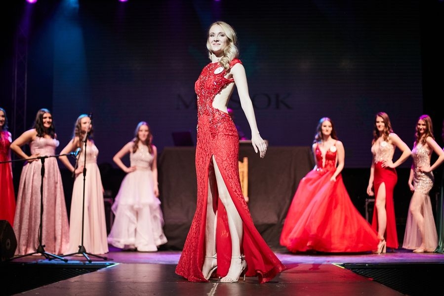 Finálový večer soutěže krásy Miss OK 2022 - Hana Cermanová foto: Jiří Románek